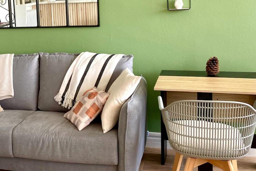 Joli T2 En Centre-Ville Lorient Avec Balcon Cosy Kültér fotó